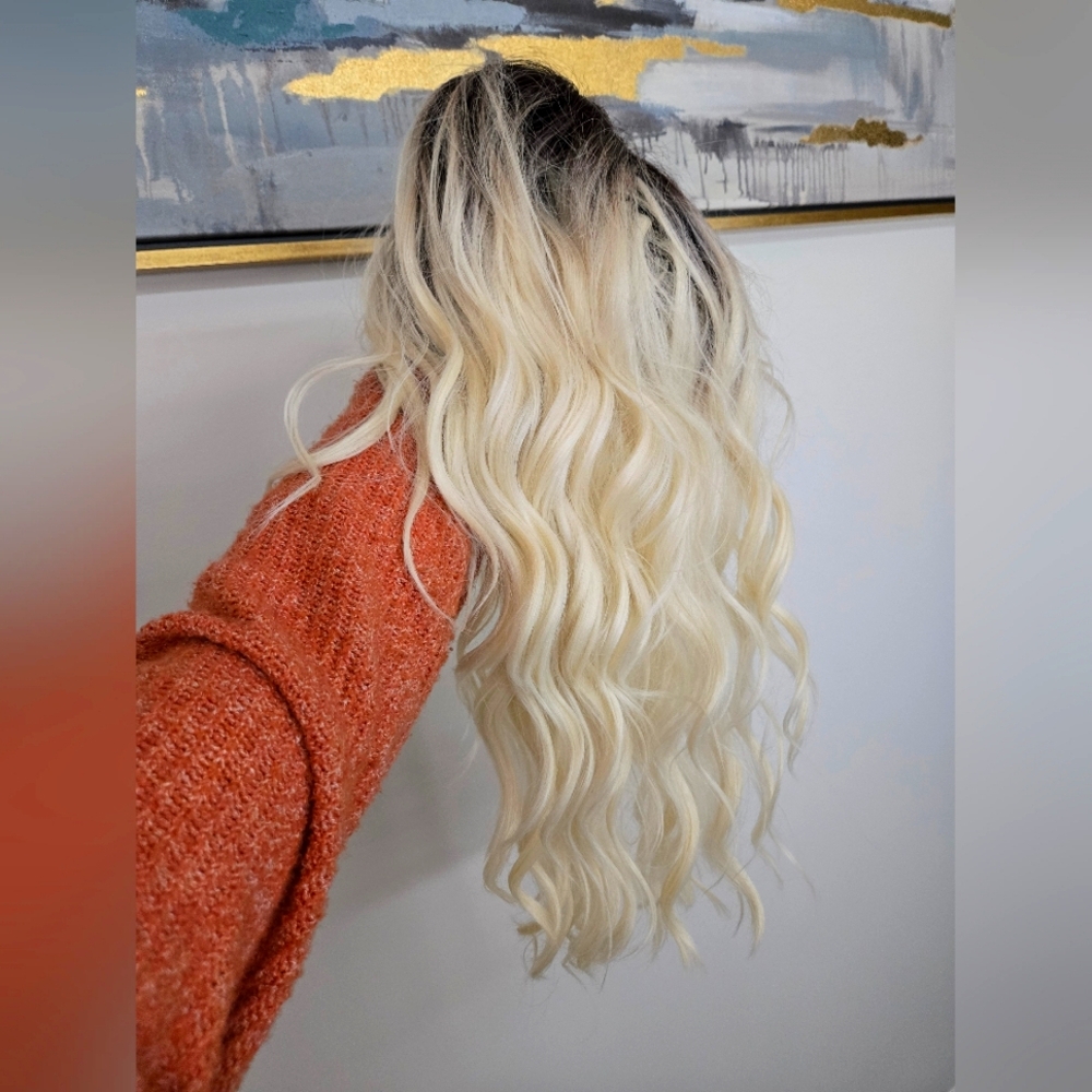 Blonde Ombre Wavy Hair Wig